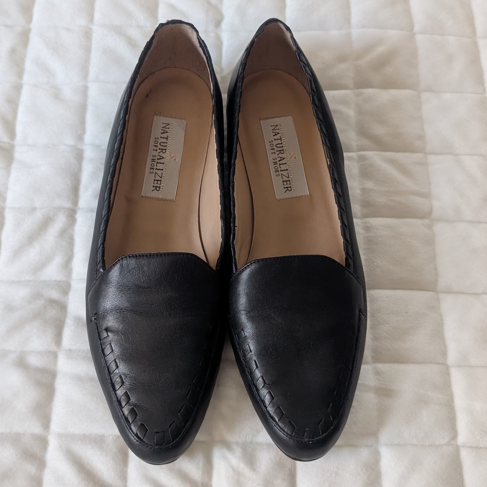Naturalizer Women's Classic Black Flats Loafers Soft Shoes